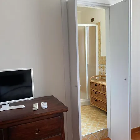 Apartment Spacious Apartment In Montallegro With Stunning Views *